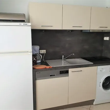 T2 Climatisé 4 Pers Avec Loggia à 300m De La Plage, Argelès-sur-mer - Fr-1-388-107 Appartamento